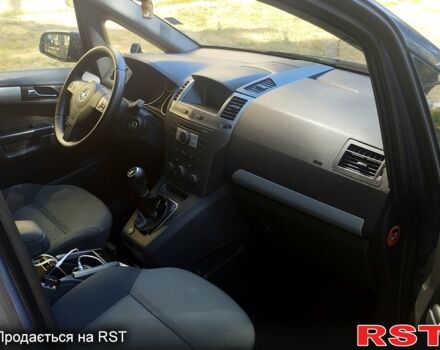 Синий Опель Зафира, объемом двигателя 1.8 л и пробегом 299 тыс. км за 5500 $, фото 3 на Automoto.ua