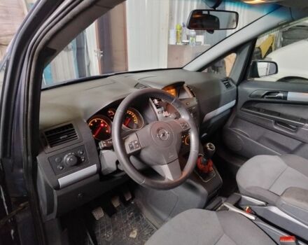 Синій Опель Зафіра, об'ємом двигуна 1.9 л та пробігом 280 тис. км за 4200 $, фото 7 на Automoto.ua