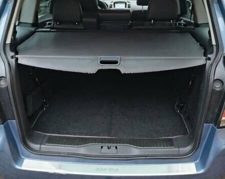 Синій Опель Зафіра, об'ємом двигуна 2.17 л та пробігом 300 тис. км за 5400 $, фото 12 на Automoto.ua