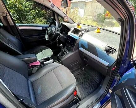 Синій Опель Зафіра, об'ємом двигуна 1.8 л та пробігом 300 тис. км за 5200 $, фото 5 на Automoto.ua