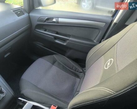 Синий Опель Зафира, объемом двигателя 1.6 л и пробегом 200 тыс. км за 4700 $, фото 24 на Automoto.ua