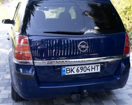 Синий Опель Зафира, объемом двигателя 1.6 л и пробегом 200 тыс. км за 5300 $, фото 4 на Automoto.ua