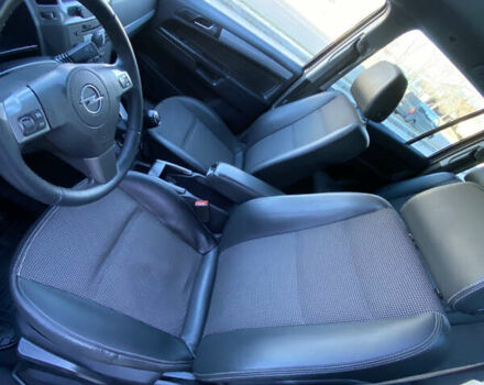 Синий Опель Зафира, объемом двигателя 1.6 л и пробегом 230 тыс. км за 6350 $, фото 24 на Automoto.ua