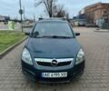 Синий Опель Зафира, объемом двигателя 1.8 л и пробегом 260 тыс. км за 4900 $, фото 2 на Automoto.ua