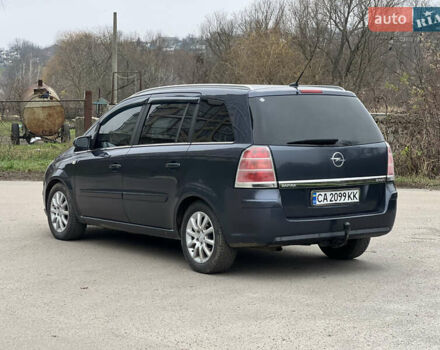 Синій Опель Зафіра, об'ємом двигуна 1.9 л та пробігом 288 тис. км за 7200 $, фото 3 на Automoto.ua