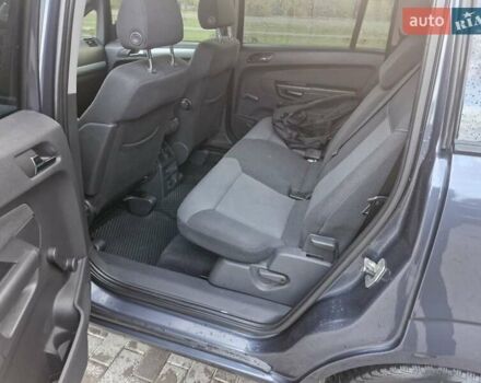 Синий Опель Зафира, объемом двигателя 1.6 л и пробегом 262 тыс. км за 4900 $, фото 4 на Automoto.ua