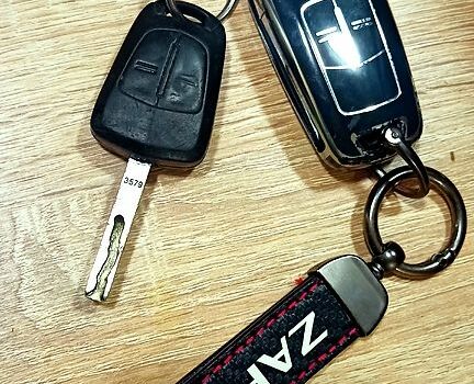 Синий Опель Зафира, объемом двигателя 1.6 л и пробегом 305 тыс. км за 6200 $, фото 5 на Automoto.ua