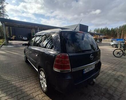 Синий Опель Зафира, объемом двигателя 1.9 л и пробегом 237 тыс. км за 5800 $, фото 6 на Automoto.ua