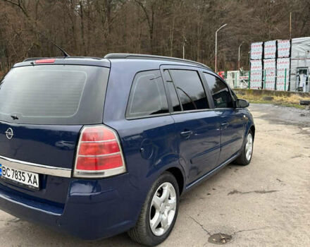 Синий Опель Зафира, объемом двигателя 1.9 л и пробегом 330 тыс. км за 5700 $, фото 3 на Automoto.ua