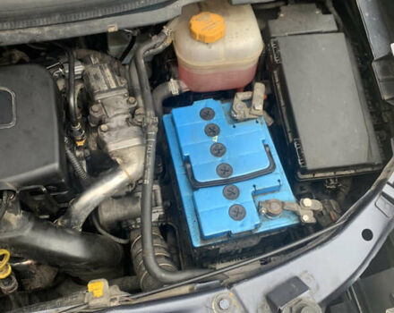 Синий Опель Зафира, объемом двигателя 1.69 л и пробегом 290 тыс. км за 5700 $, фото 27 на Automoto.ua