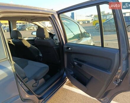 Синий Опель Зафира, объемом двигателя 1.6 л и пробегом 234 тыс. км за 5450 $, фото 15 на Automoto.ua