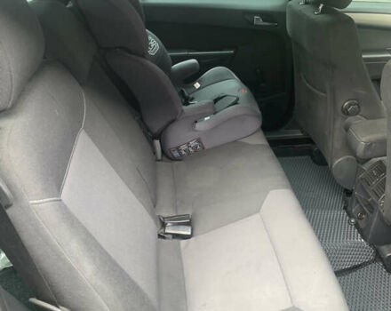 Синий Опель Зафира, объемом двигателя 1.69 л и пробегом 290 тыс. км за 5700 $, фото 21 на Automoto.ua