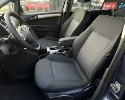 Синий Опель Зафира, объемом двигателя 1.8 л и пробегом 201 тыс. км за 6800 $, фото 24 на Automoto.ua