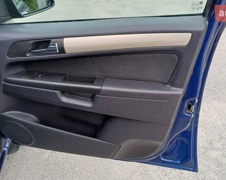 Опель Зафира 2008 в Житомире на Automoto.ua Синий Опель Зафира, объемом двигателя 1.9 л и пробегом 305 тыс. км за 6150 $, фото 19 на Automoto.ua