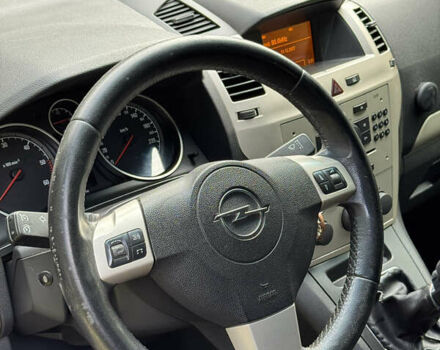 Синій Опель Зафіра, об'ємом двигуна 1.91 л та пробігом 330 тис. км за 5200 $, фото 7 на Automoto.ua