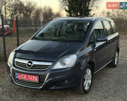 Синий Опель Зафира, объемом двигателя 1.8 л и пробегом 217 тыс. км за 7000 $, фото 6 на Automoto.ua