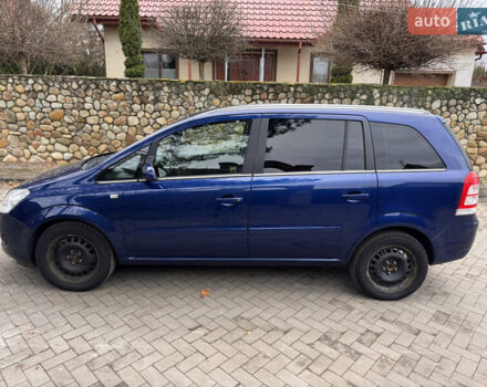 Синий Опель Зафира, объемом двигателя 1.6 л и пробегом 201 тыс. км за 5500 $, фото 3 на Automoto.ua