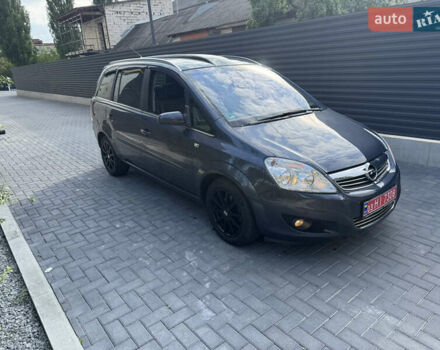 Синий Опель Зафира, объемом двигателя 1.8 л и пробегом 192 тыс. км за 7200 $, фото 3 на Automoto.ua