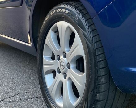 Синий Опель Зафира, объемом двигателя 0 л и пробегом 204 тыс. км за 6599 $, фото 5 на Automoto.ua