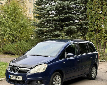 Синий Опель Зафира, объемом двигателя 1.91 л и пробегом 330 тыс. км за 5000 $, фото 5 на Automoto.ua