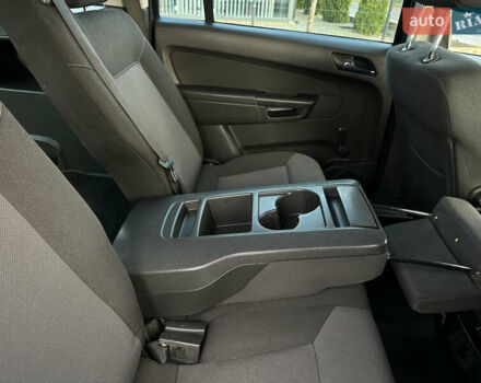 Синий Опель Зафира, объемом двигателя 1.8 л и пробегом 201 тыс. км за 6800 $, фото 41 на Automoto.ua