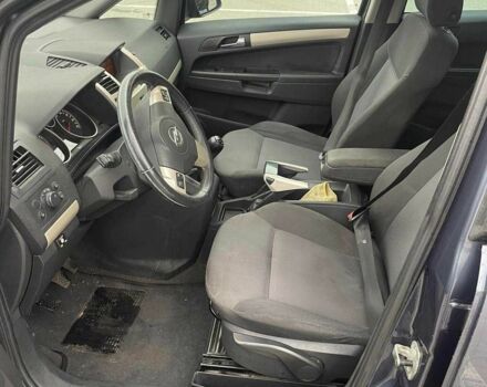 Синий Опель Зафира, объемом двигателя 0 л и пробегом 300 тыс. км за 5350 $, фото 1 на Automoto.ua