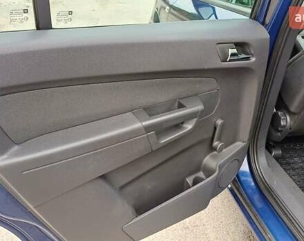 Опель Зафира 2008 в Житомире на Automoto.ua Синий Опель Зафира, объемом двигателя 1.9 л и пробегом 305 тыс. км за 6150 $, фото 16 на Automoto.ua