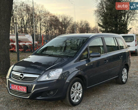 Синий Опель Зафира, объемом двигателя 1.8 л и пробегом 217 тыс. км за 7000 $, фото 8 на Automoto.ua