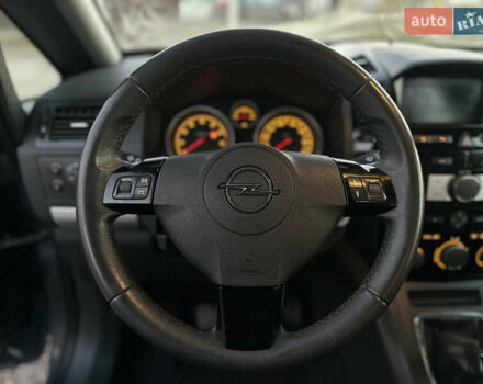 Синий Опель Зафира, объемом двигателя 1.8 л и пробегом 217 тыс. км за 7000 $, фото 26 на Automoto.ua