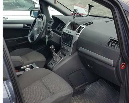 Синій Опель Зафіра, об'ємом двигуна 1.7 л та пробігом 259 тис. км за 7350 $, фото 6 на Automoto.ua