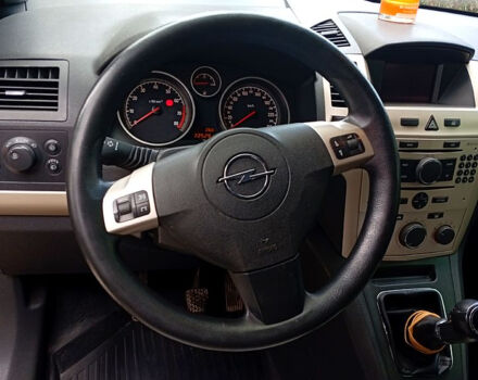 Синий Опель Зафира, объемом двигателя 1.8 л и пробегом 225 тыс. км за 5300 $, фото 8 на Automoto.ua