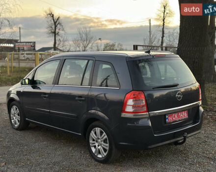 Синий Опель Зафира, объемом двигателя 1.8 л и пробегом 217 тыс. км за 7000 $, фото 12 на Automoto.ua