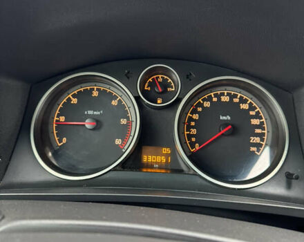 Синий Опель Зафира, объемом двигателя 1.91 л и пробегом 331 тыс. км за 4800 $, фото 13 на Automoto.ua