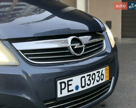 Синий Опель Зафира, объемом двигателя 1.6 л и пробегом 285 тыс. км за 6700 $, фото 12 на Automoto.ua