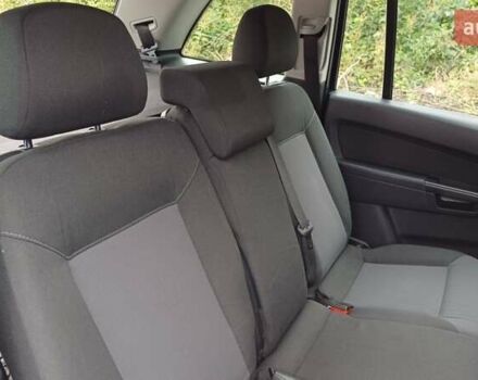 Опель Зафира 2008 в Житомире на Automoto.ua Синий Опель Зафира, объемом двигателя 1.9 л и пробегом 305 тыс. км за 6150 $, фото 21 на Automoto.ua