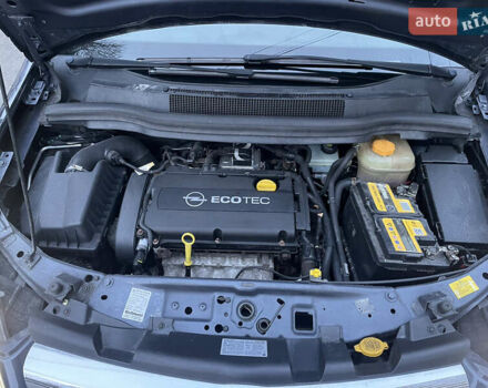 Синий Опель Зафира, объемом двигателя 1.6 л и пробегом 285 тыс. км за 6700 $, фото 50 на Automoto.ua