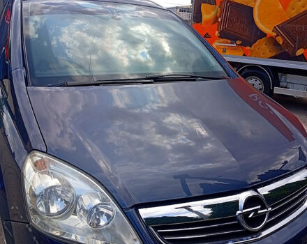 Синий Опель Зафира, объемом двигателя 1.8 л и пробегом 225 тыс. км за 5300 $, фото 2 на Automoto.ua