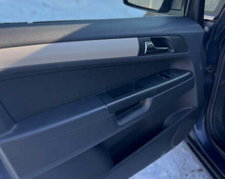 Синий Опель Зафира, объемом двигателя 1.8 л и пробегом 232 тыс. км за 5700 $, фото 37 на Automoto.ua