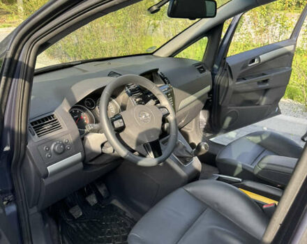 Синий Опель Зафира, объемом двигателя 1.8 л и пробегом 192 тыс. км за 7200 $, фото 14 на Automoto.ua