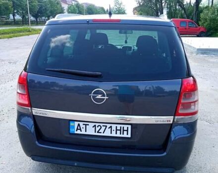 Синий Опель Зафира, объемом двигателя 1.69 л и пробегом 225 тыс. км за 6800 $, фото 18 на Automoto.ua