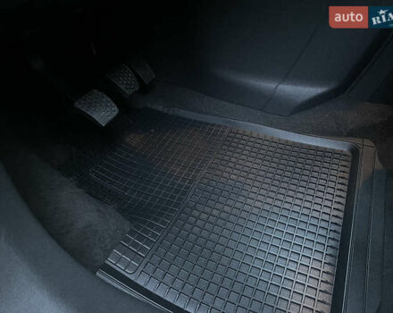 Синий Опель Зафира, объемом двигателя 1.6 л и пробегом 285 тыс. км за 6700 $, фото 45 на Automoto.ua