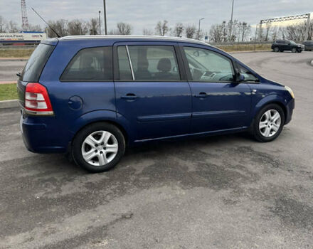 Синий Опель Зафира, объемом двигателя 1.7 л и пробегом 294 тыс. км за 4800 $, фото 7 на Automoto.ua