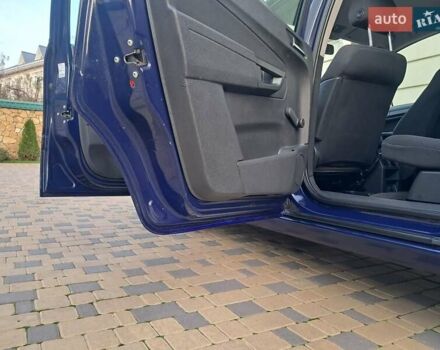 Синий Опель Зафира, объемом двигателя 1.6 л и пробегом 264 тыс. км за 5650 $, фото 30 на Automoto.ua