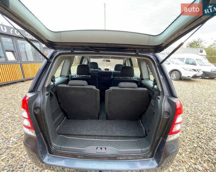 Синий Опель Зафира, объемом двигателя 1.69 л и пробегом 220 тыс. км за 6350 $, фото 13 на Automoto.ua