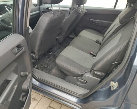 Синий Опель Зафира, объемом двигателя 1.7 л и пробегом 260 тыс. км за 6600 $, фото 6 на Automoto.ua