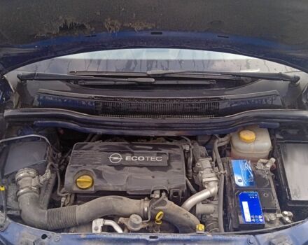 Синій Опель Зафіра, об'ємом двигуна 1.7 л та пробігом 305 тис. км за 5500 $, фото 3 на Automoto.ua