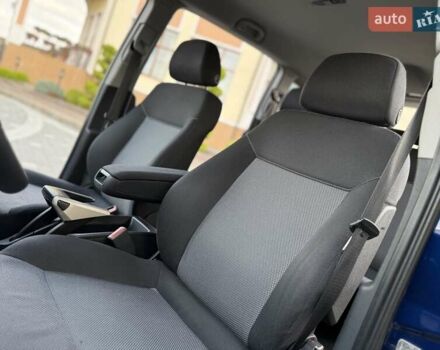 Синий Опель Зафира, объемом двигателя 1.6 л и пробегом 180 тыс. км за 6750 $, фото 46 на Automoto.ua