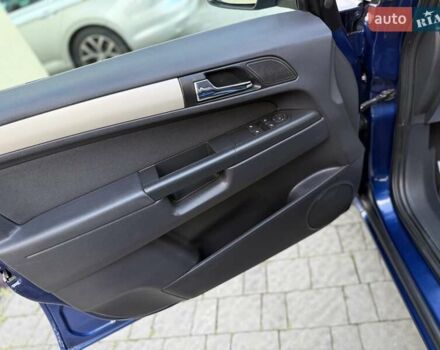 Синий Опель Зафира, объемом двигателя 1.6 л и пробегом 180 тыс. км за 6750 $, фото 51 на Automoto.ua