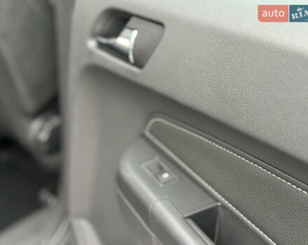 Синий Опель Зафира, объемом двигателя 1.8 л и пробегом 220 тыс. км за 6999 $, фото 21 на Automoto.ua