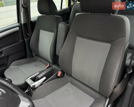 Синий Опель Зафира, объемом двигателя 1.6 л и пробегом 197 тыс. км за 6700 $, фото 12 на Automoto.ua